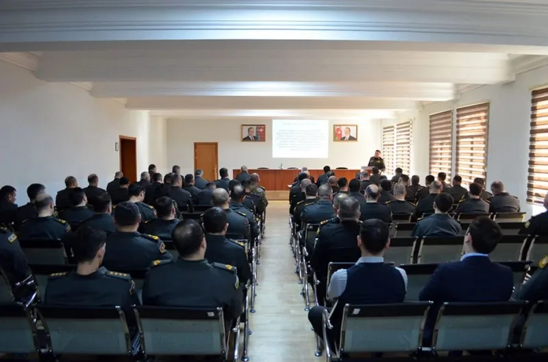 Müdafiə Nazirliyinin Tibb İdarəsində təlim-metodiki toplanış keçirilib