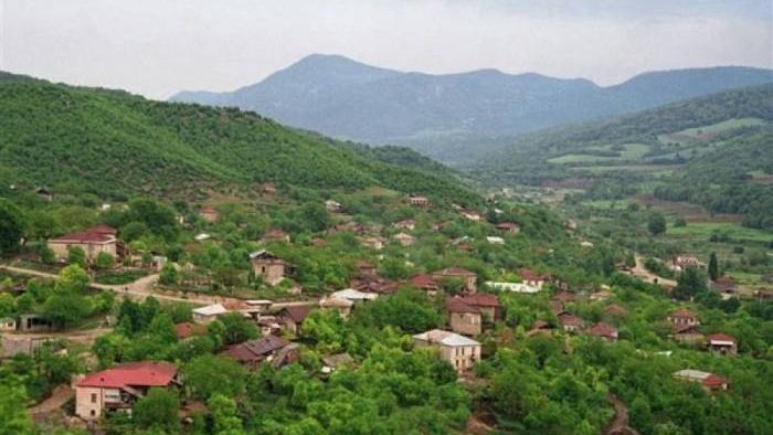 Ağdərənin dörd kəndinə daha 63 ailə yola salındı