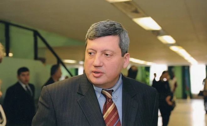 Kremldən Bakıya hücum: arxivi açıb, onları ifşa edin