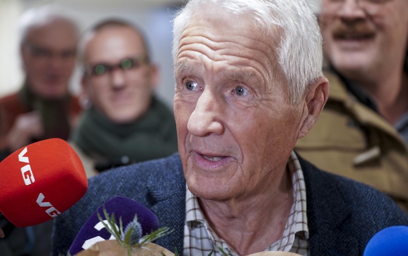 “Epşteyn işi”nə görə intihara cəhd etdi