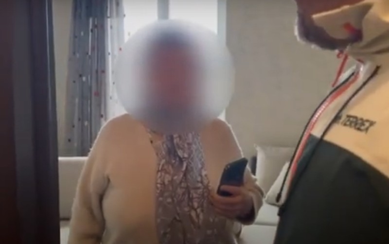 77 yaşlı qadın belə xilas edildi - VİDEO