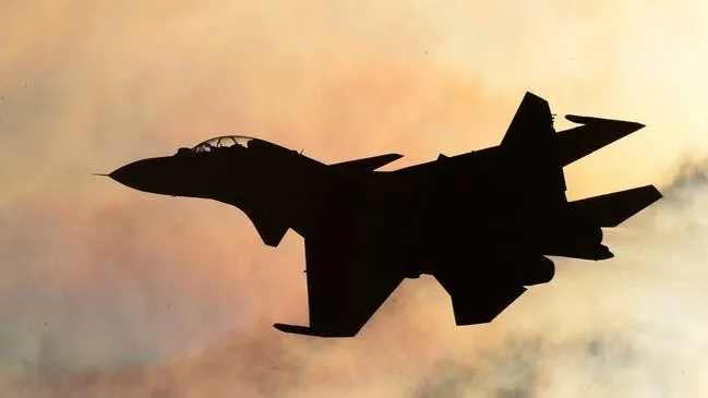 Qazaxıstanda SU-30 qəzaya düşdü