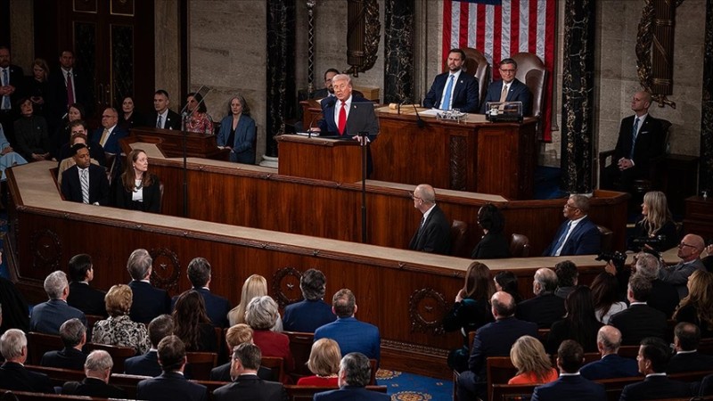 Tramp İrana sərt xəbərdarlıq etdi