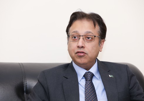 Pakistan səfiri: Xocalı soyqırımının günahsız qurbanlarını ehtiramla anırıq