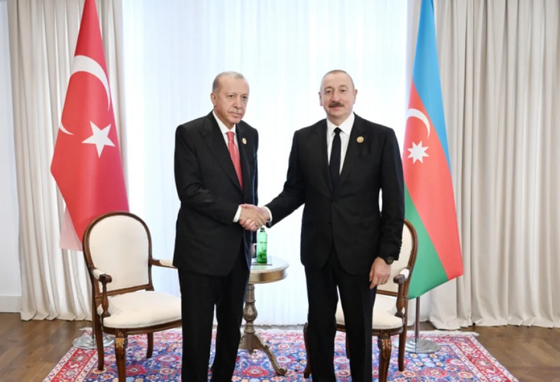 İlham Əliyev Ərdoğanı təbrik etdi