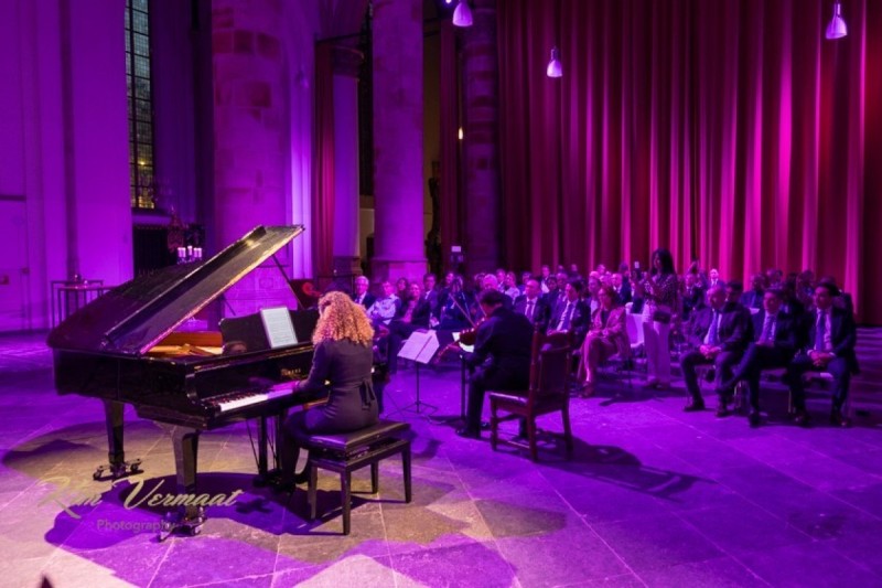 Haaqanın baş kilsəsində Xocalı soyqırımı qurbanları yad edilib - FOTO