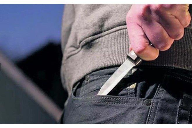 Biləsuvarda 22 yaşlı oğlan bıçaqlandı, 2 iş yoldaşı tutuldu