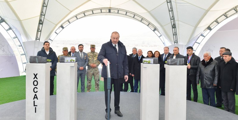 Prezident Xocalı Soyqırımı Memorialının açılışında - YENİLƏNİB