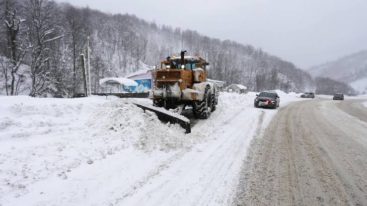 Ermənistan-İran avtomobil yolu bağlandı
