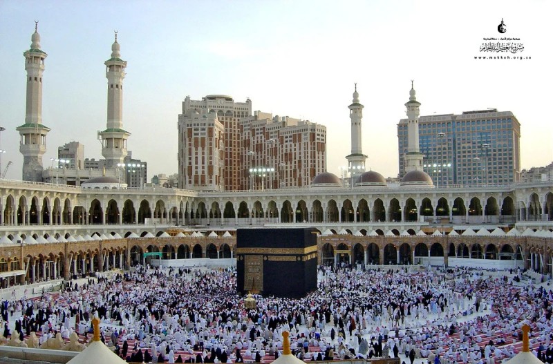 Özbəkistan zəvvarların Ümrəyə göndərilməsini dayandırdı