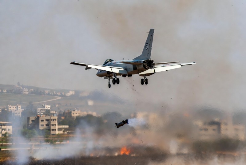 İsrail Livanda əməliyyatlara başladığını elan etdi