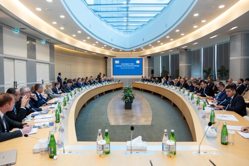 Azərbaycan–İtaliya biznes və investisiya əlaqələri müzakirə edildi