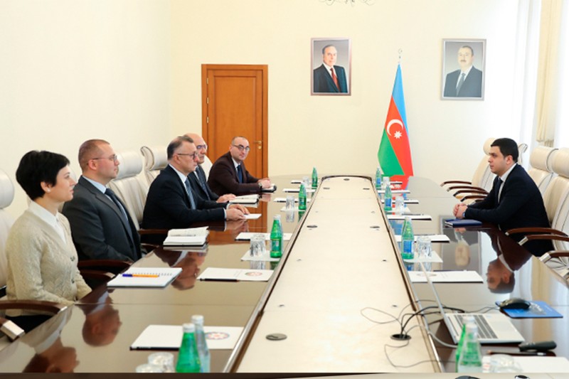 Teymur Musayev Yüksəliş müsabiqəsinin qalibi ilə görüşdü - FOTO