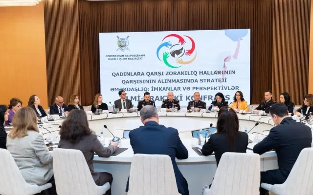 Qadınlara qarşı zorakılıq halları və görülən işlər müzakirə olundu - FOTOLAR + VİDEO