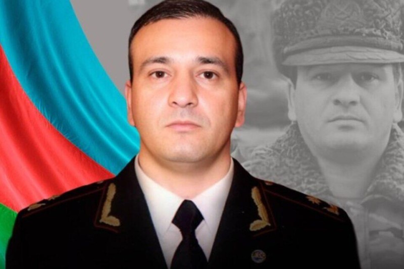 General Polad Həşimovun AVTOMOBİLİ - VİDEO