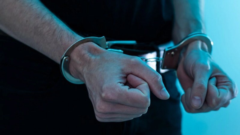 Avtoxuliqanlıq edib videosunu paylaşdı - Həbs edildi