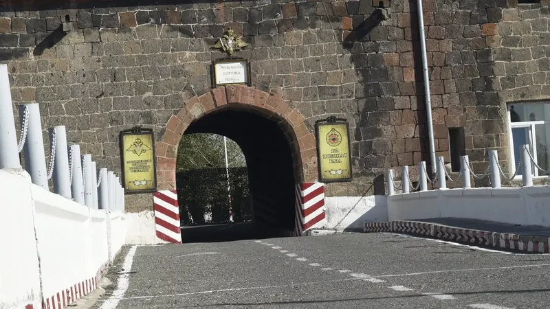 Rusiya hərbi bazası bu halda Ermənistandan çıxarılacaq