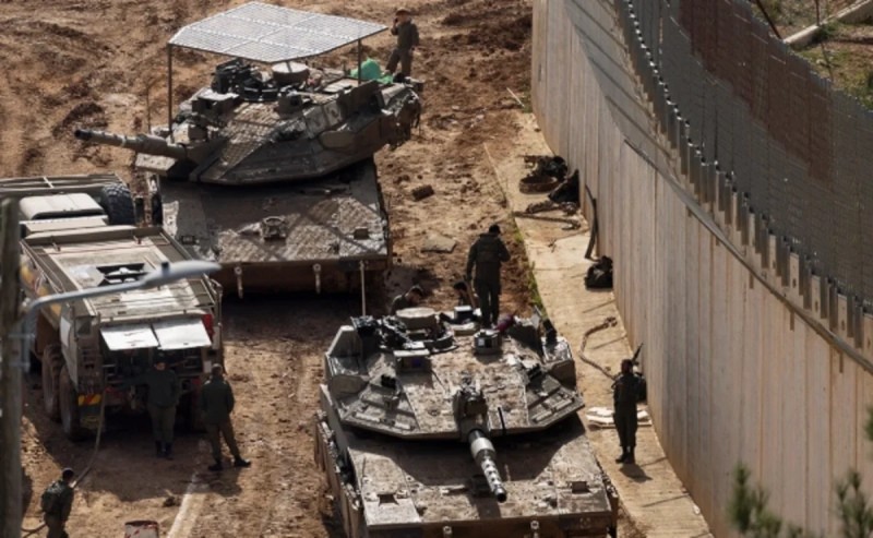 İsrail Livanın cənubunda məhdud quru əməliyyatına başlayıb