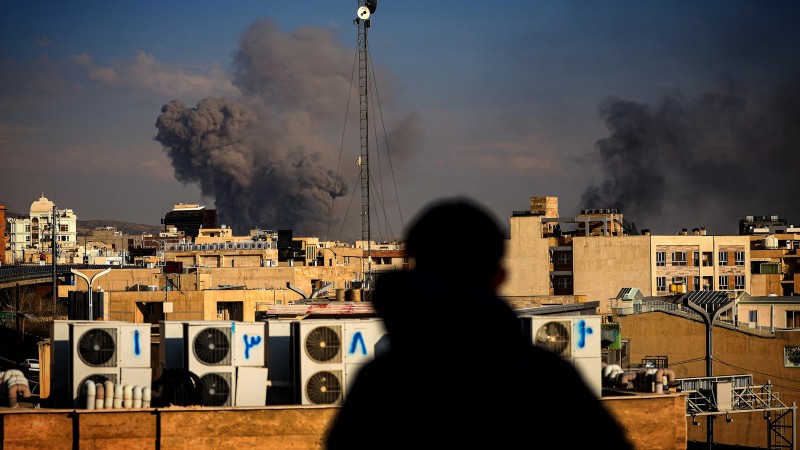 Yaxın Şərqdə yeni mərhələ: müharibə bitir, yoxsa strategiya dəyişir?