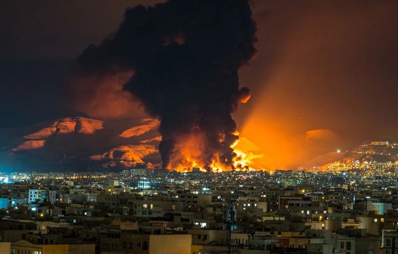 İrandan Amerika və İsrail hədəflərinə şiddətli ZƏRBƏLƏR