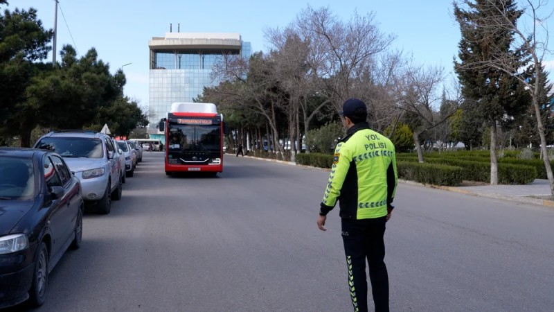 Qayda pozan avtobus sürücüləri şöbəyə dəvət edildi - VİDEO