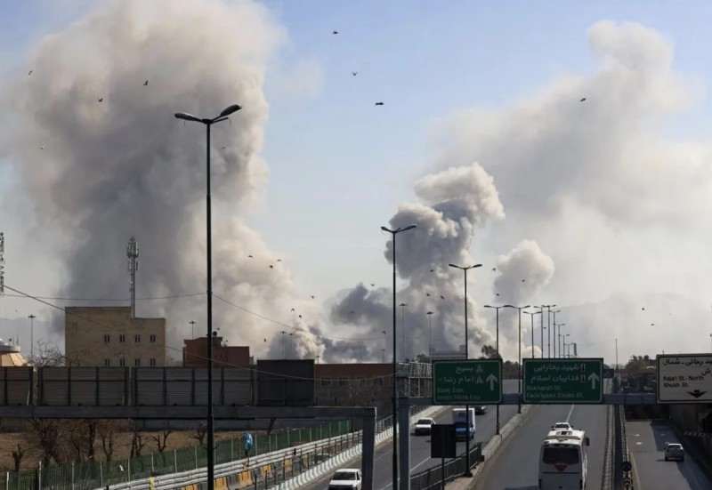 İranda Qüds Günü yürüşündə partlayış oldu