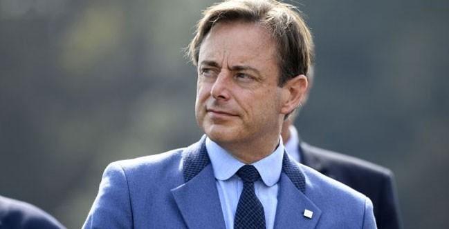 Yalnız bir yol qalıb, Rusiya ilə razılaşmaq... - Vever