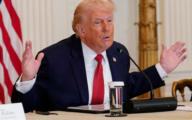 Bu ölkələr Hörmüz boğazına hərbi gəmilər göndərsin - Trampdan çağırış