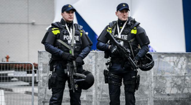 Amsterdamda yəhudi məktəbində partlayış baş verib