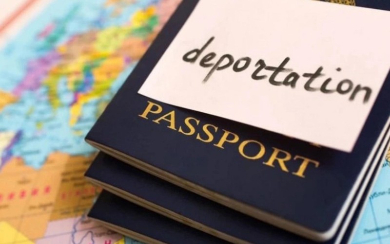 Azərbaycanlı gənc sevgilisi ilə Kiprdən deportasiya edildi