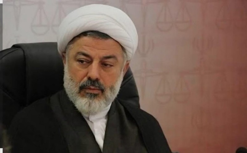 İranın tanınmış din xadimi Kanadaya qaçdı - FOTO