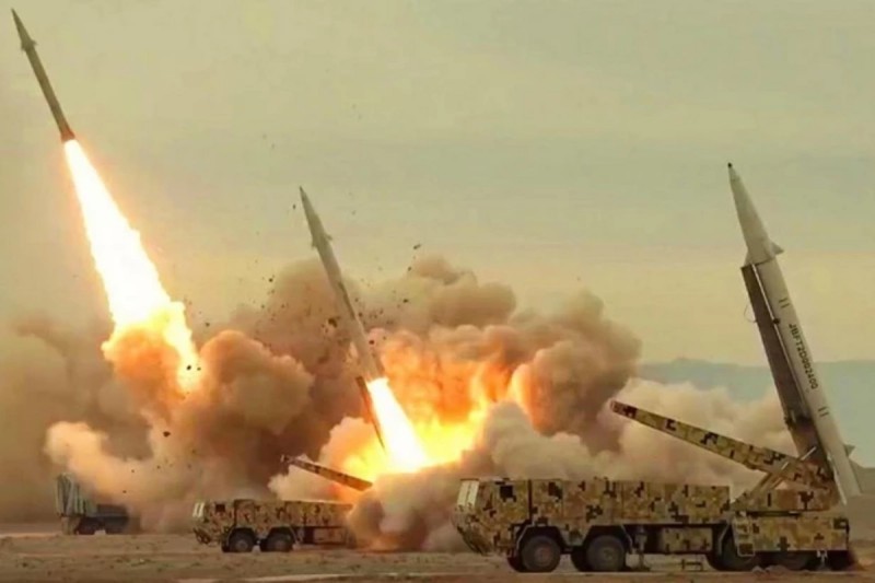 İran İsrailə qarşı daha bir ballistik raketdən istifadə edib