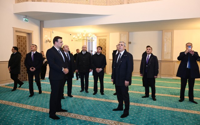 Samir Nuriyev Hadrut məscidini ziyarət etdi - FOTOLAR