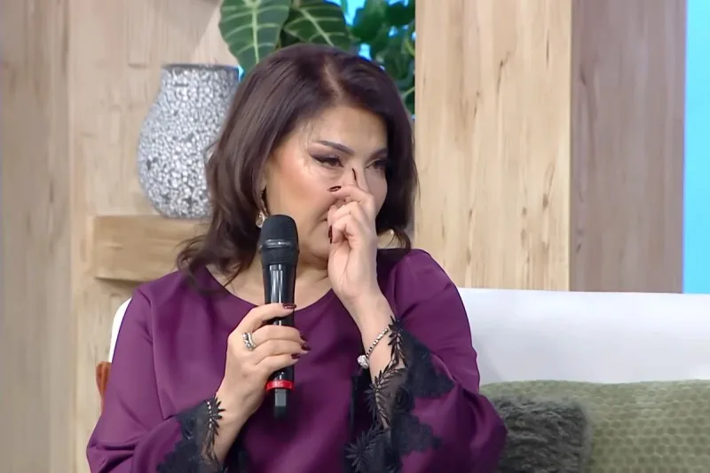 Əməkdar artist efirdə AĞLADI - VİDEO