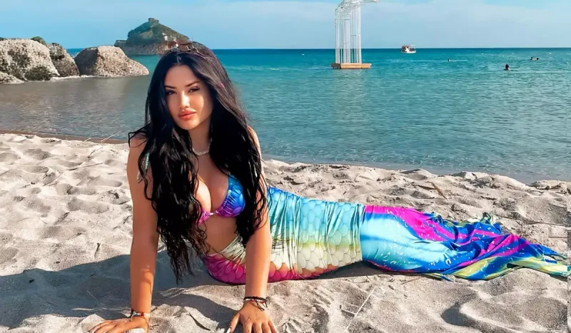 Ayseldən qışda çimərlik POZU - VİDEO