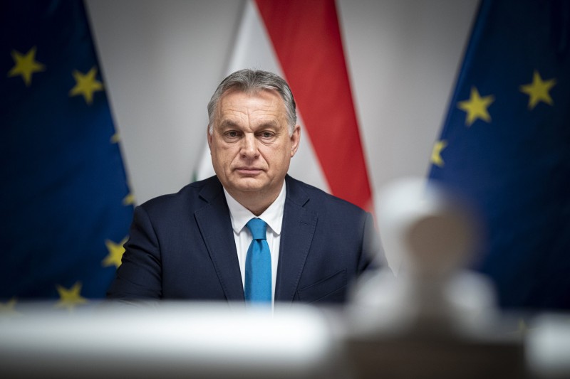 Orban Ukrayna və Avropanı ittiham etdi