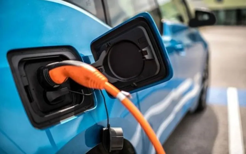 Azərbaycana gətirilən elektromobillərin sayı açıqlandı