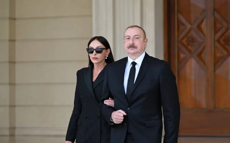 Parlament Prezident və xanımını təbrik etdi