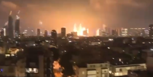 İran Qətərə ballistik raket atdı: yanğın var 