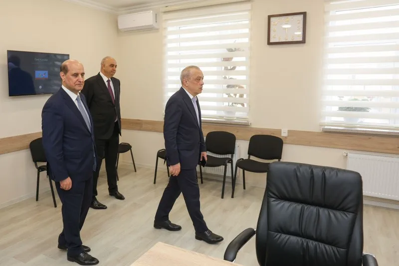 Zaur Mikayılov Nəzarət Xidmətinin 2 saylı Abşeron-Xızı regional bölməsinin yeni inzibati binası ilə tanış olub