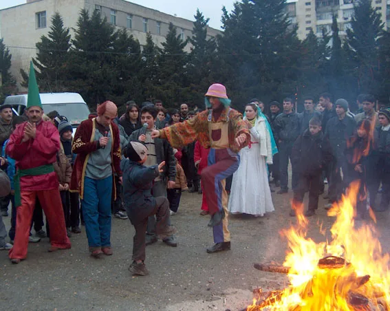 Ənənədən müasirliyə: Novruz bu gün necə yaşadılır?