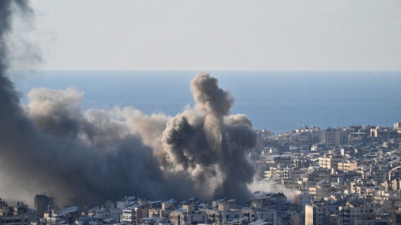 İsrail İranın raket mərkəzlərinə yeni zərbələr endirib