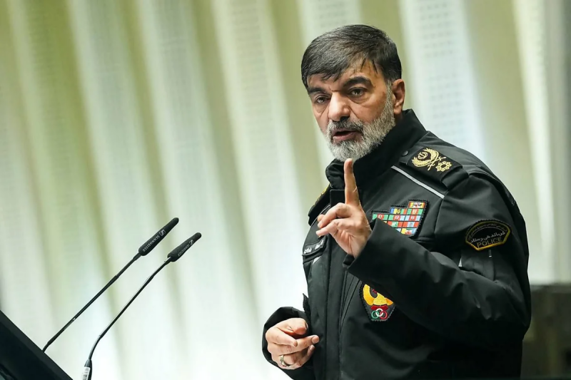 Qrenlandiyanı qorumağa qadir deyillərsə, İrandan xahiş edə bilərlər