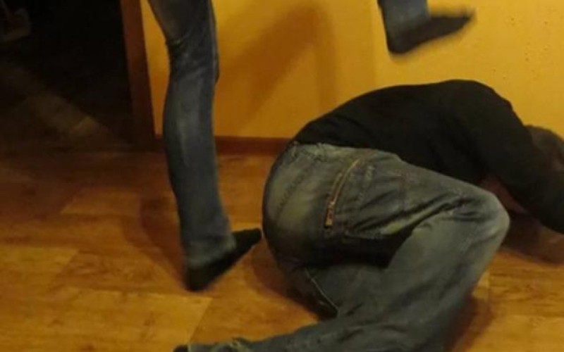 Bayram günü qonşusu tərəfindən döyülən şəxs xəstəxanada öldü