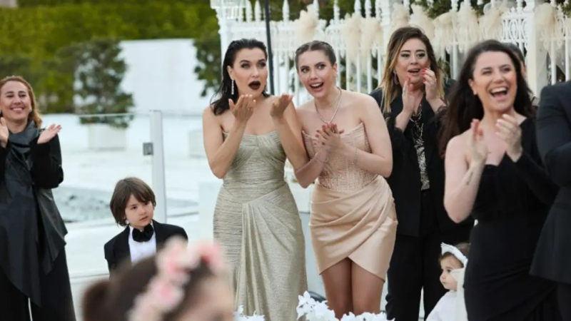 Məşhur türk serialı ekarana qayıdır!