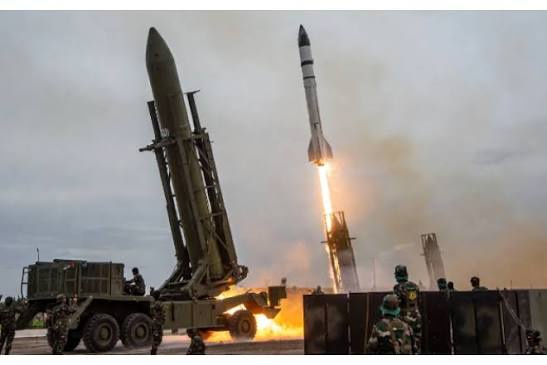 İran İsraildəki bu obyektlərə zərbələr endirib