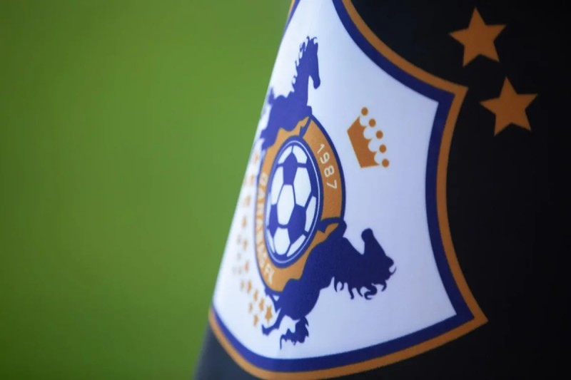 Mouaddib Qarabağla transfer danışıqlarında