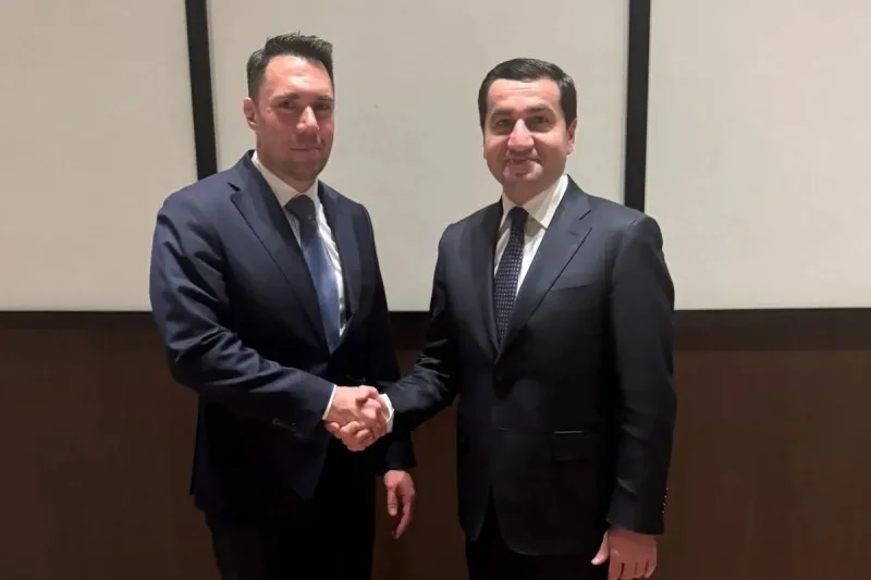 Hikmət Hacıyev: Macarıstanla münasibətlər inkişaf edir