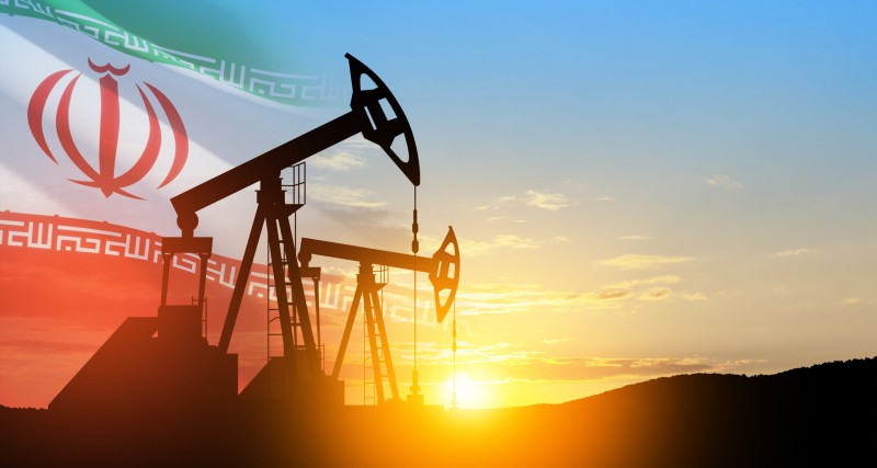 İranın neft gəlirləri kəskin artdı