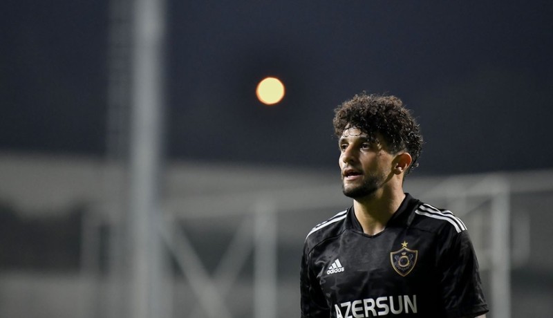 Kadi Qarabağdan gedir? 